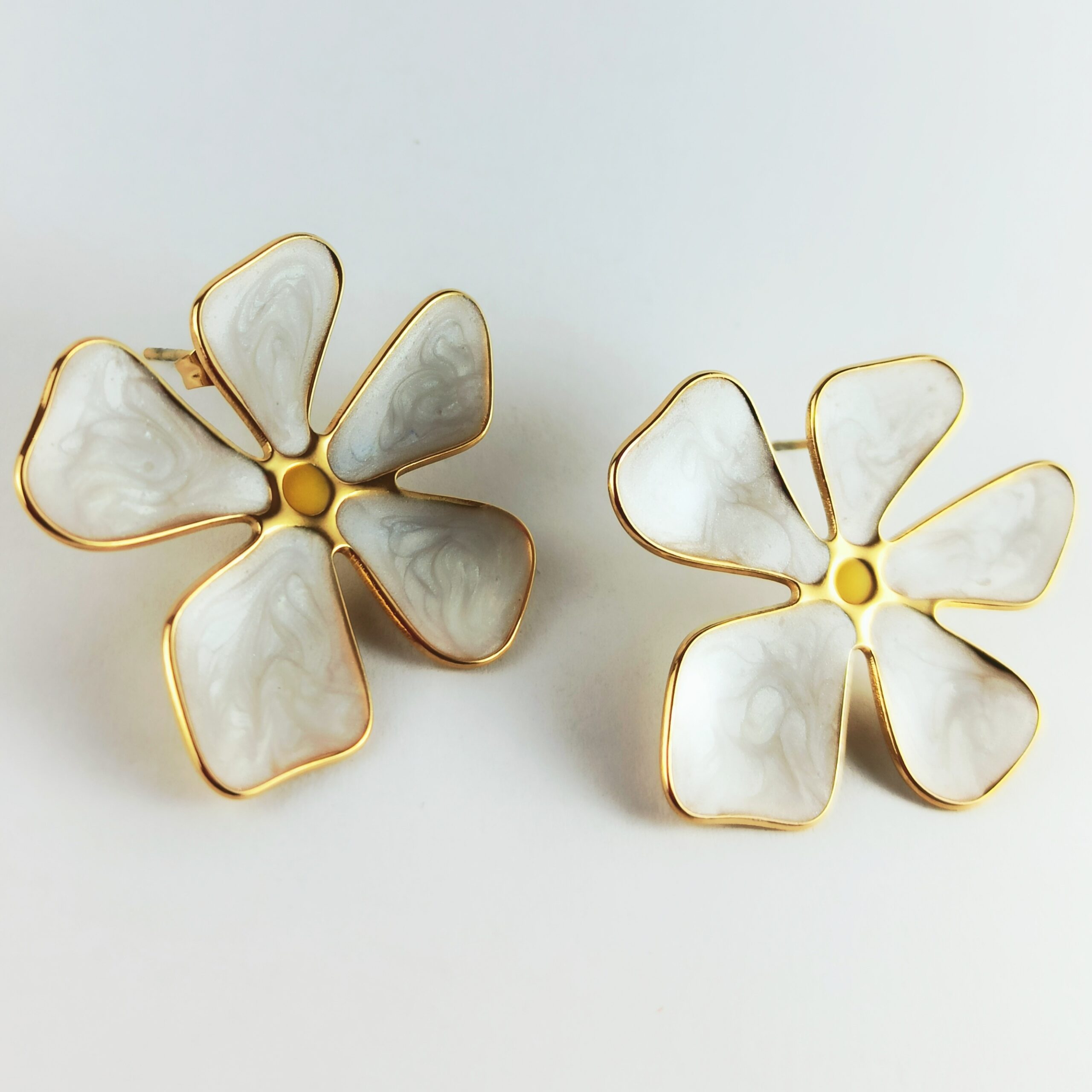 Boucles d’oreilles LYS